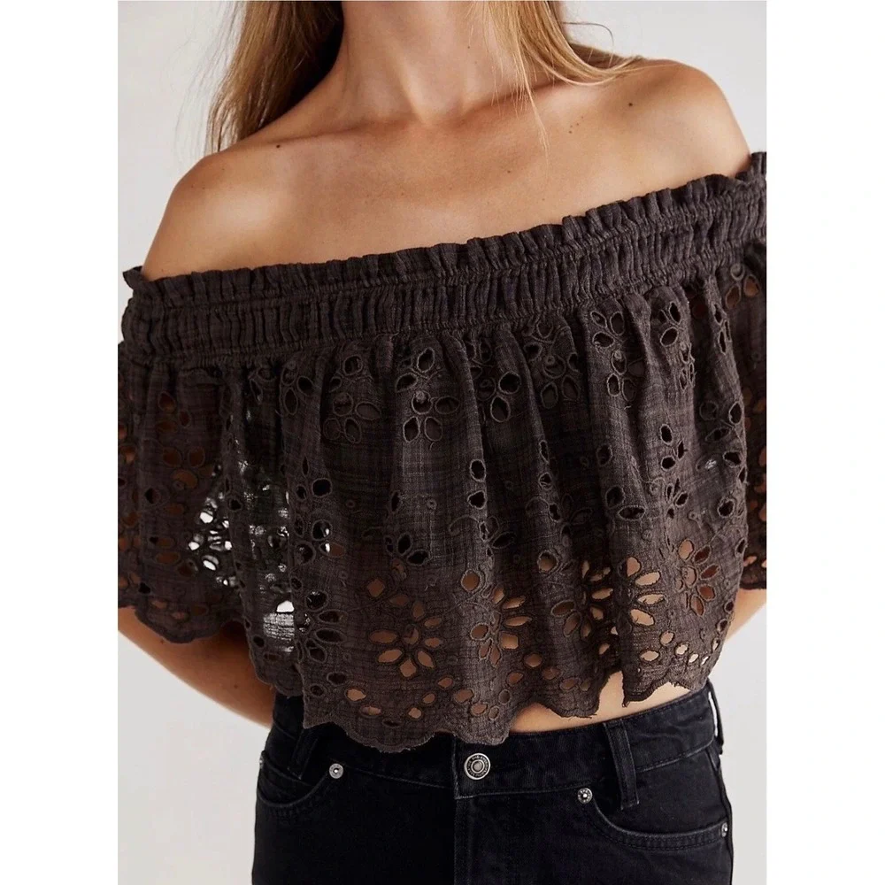 Free People FP One Crop Top Womens Small Brown Excellent Eyelet Off Shoulder‎